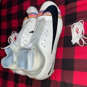 Nike mercurial superfly cleats used only twice